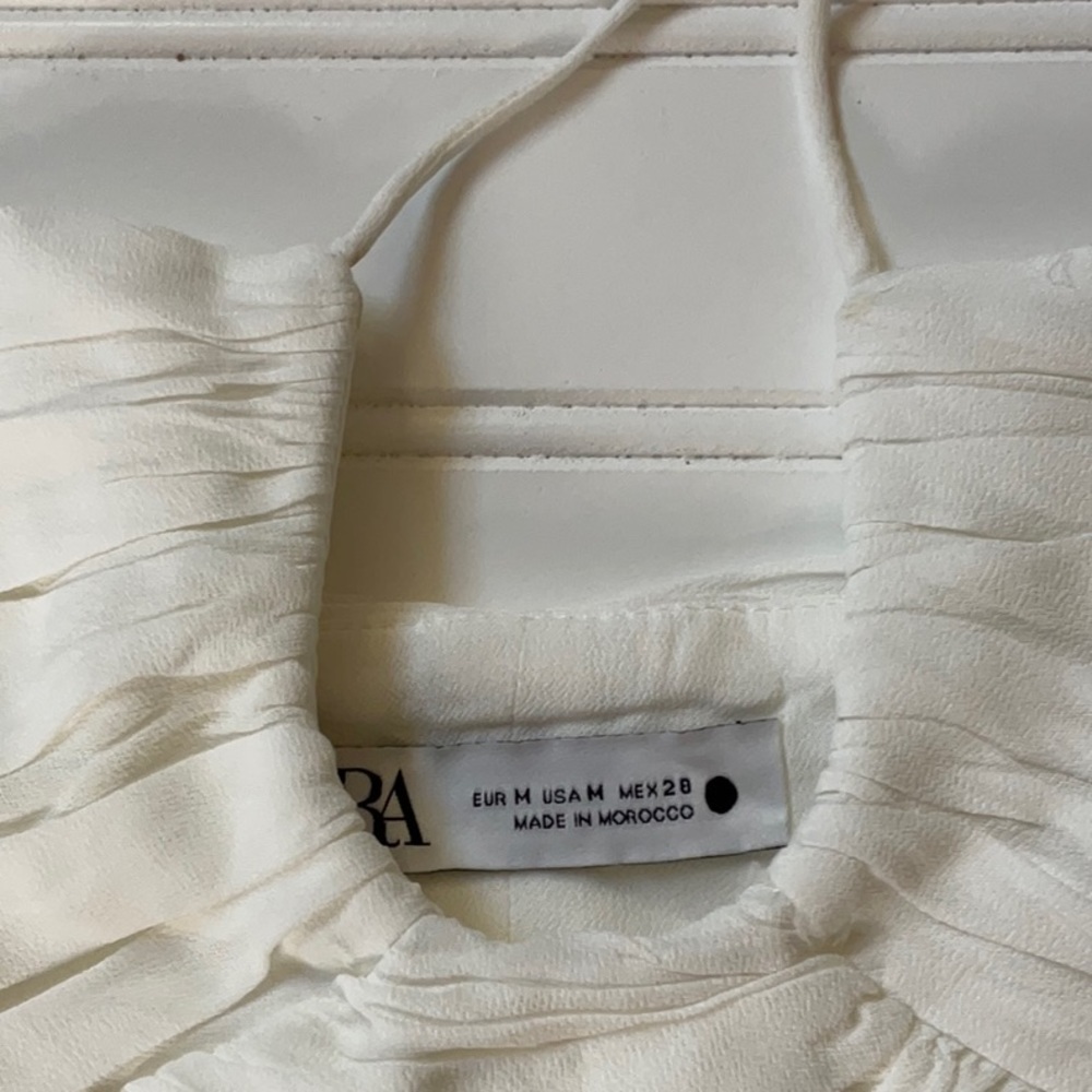 Zara Draped Halter Top - Blogger Fave!  Size M View 6